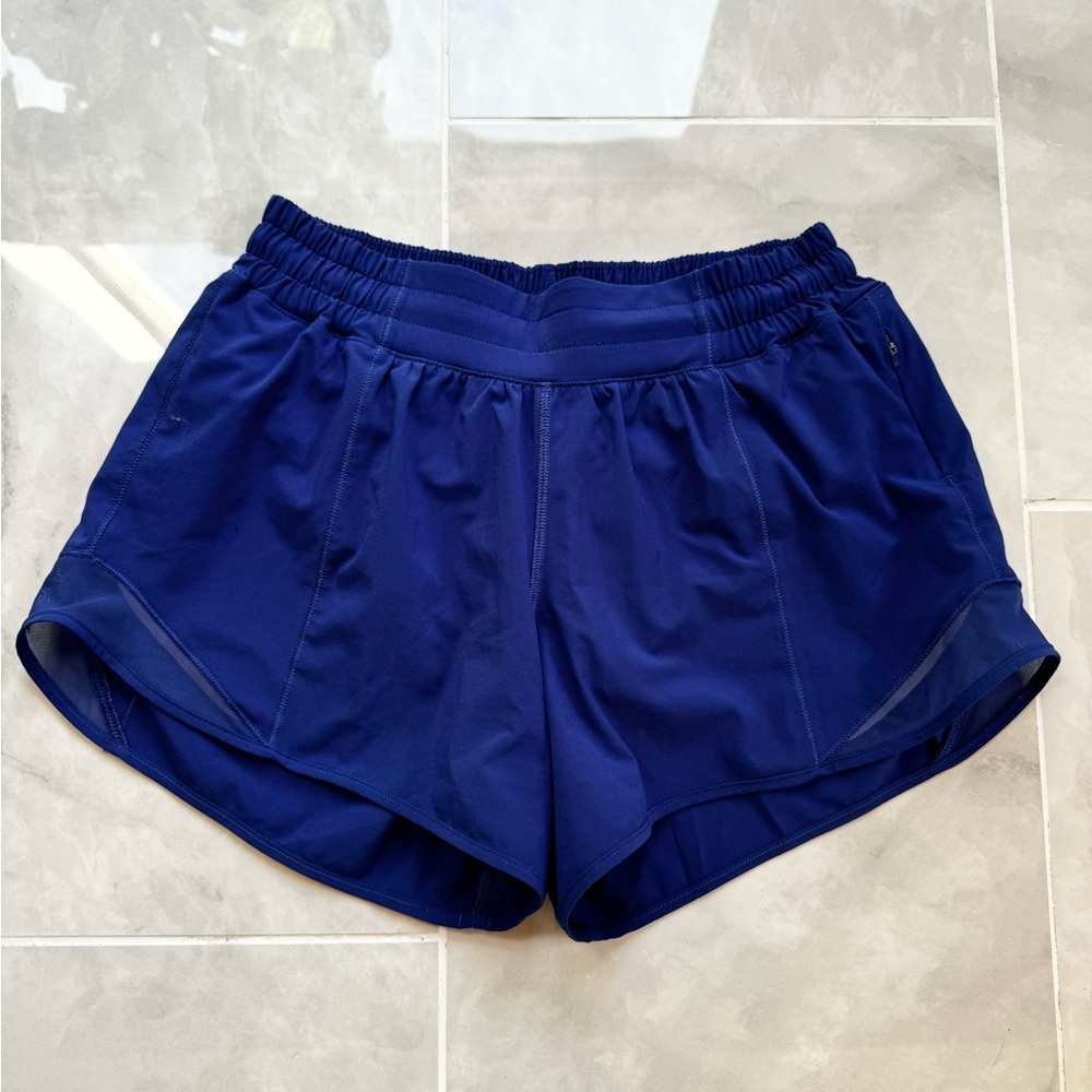 Lululemon Hotty Hot Short 4”